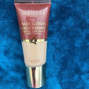 Wander Beauty Nude Illusion Liquid Foundation